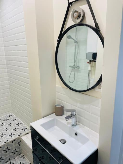 Charming & Cocooning Flat - Canal De L'Ourq 庞坦 外观 照片